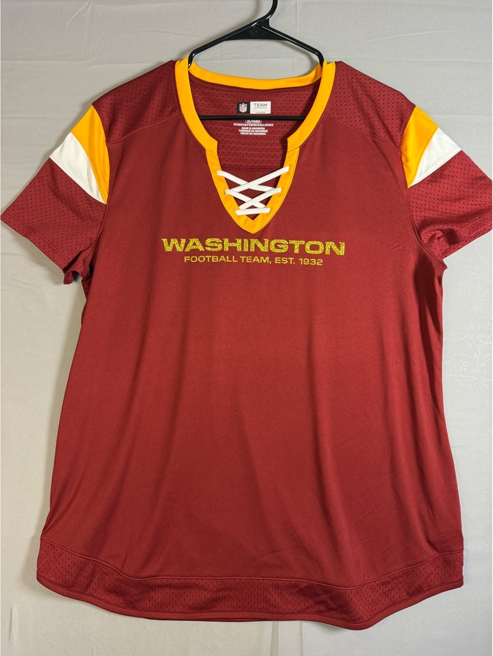 NFL Team Apparel Washington Commanders Football Team Size XL Lace Up Shirt